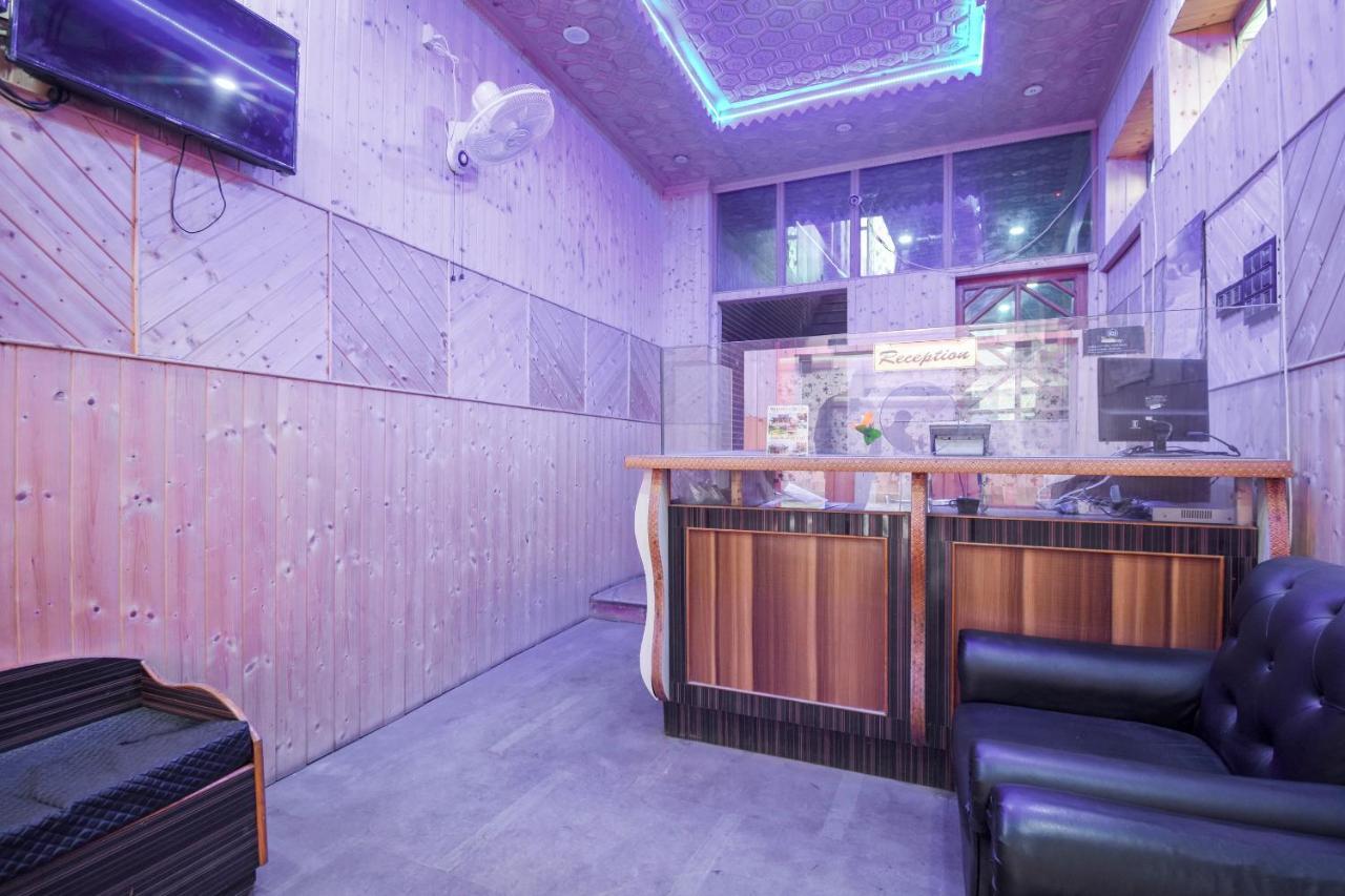 Oyo Hotel New Divine Kashmir Durgjan Ngoại thất bức ảnh